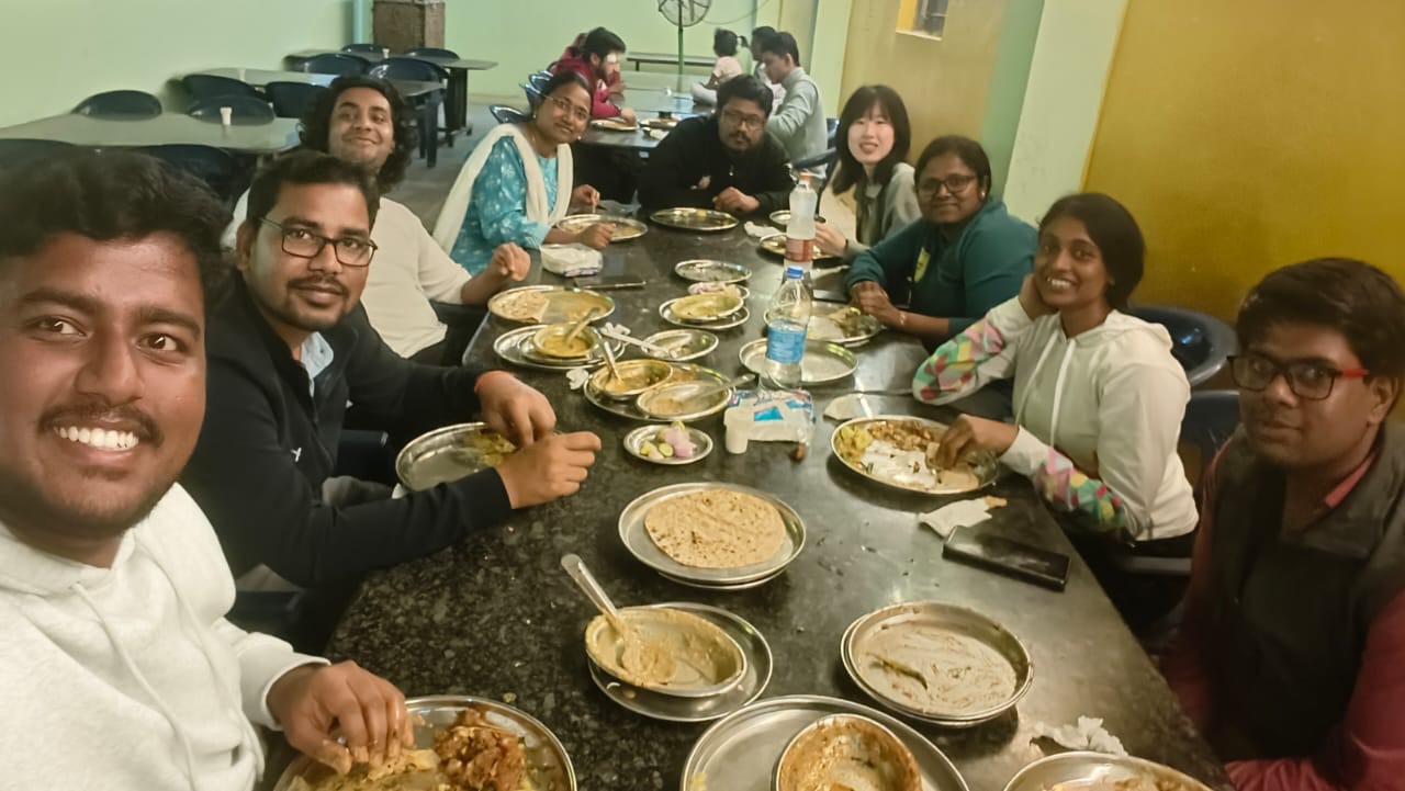 Ms. Yahagi with other lab members.